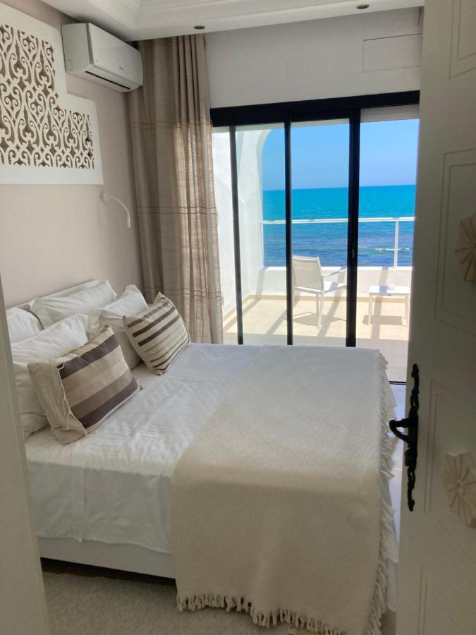 Dar Corniche La Marsa (Adults Only) Hotell Exteriör bild