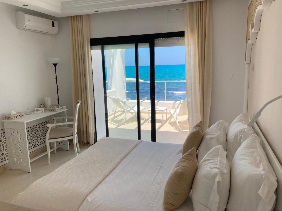 Dar Corniche La Marsa (Adults Only) Hotell Exteriör bild